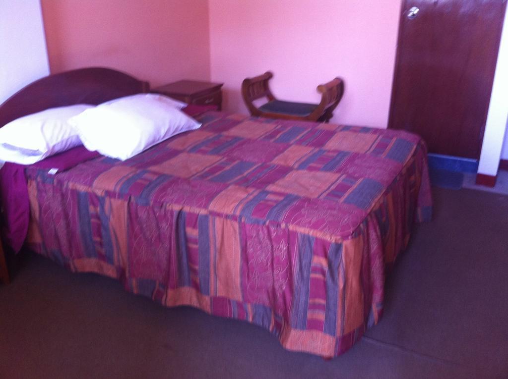 Hostal Tres Mascaras Ayacucho Ruang foto